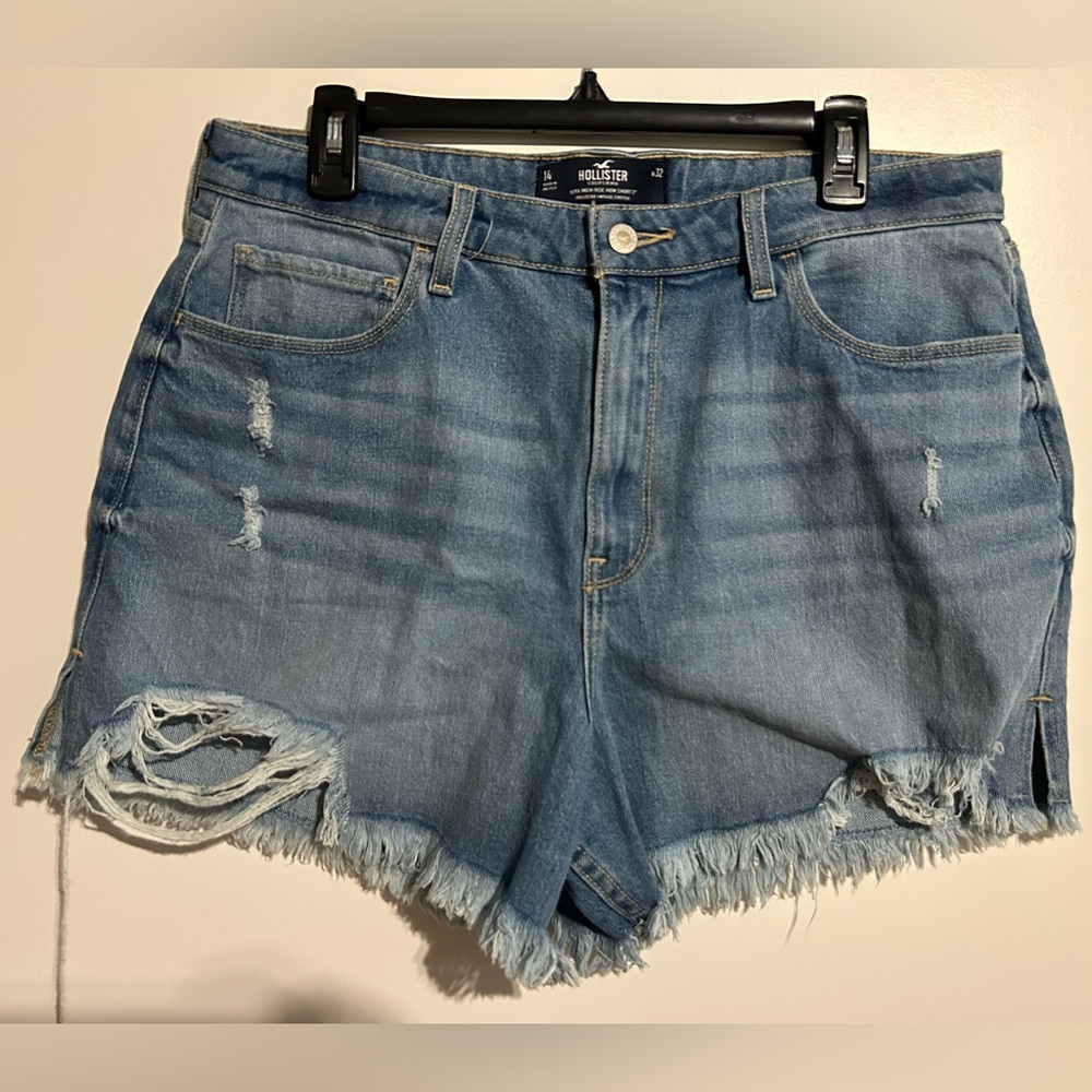 Hollister Women's NWT Jean Shorts